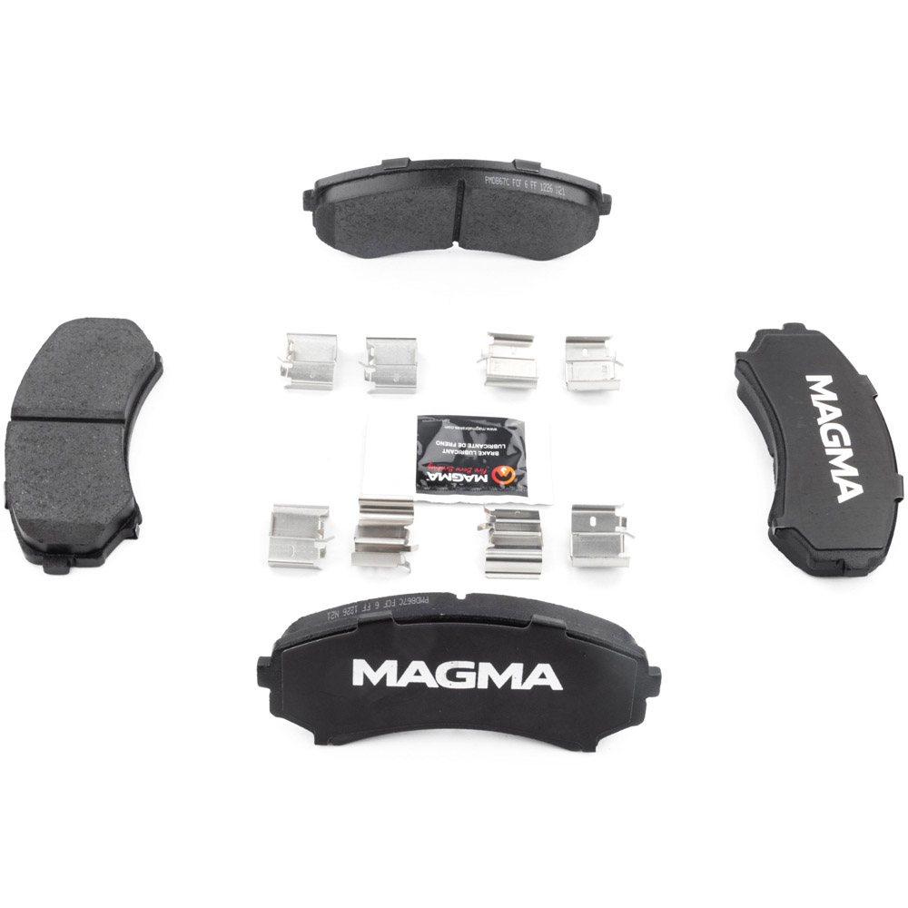 2003 Mitsubishi Montero Brake Pad Set