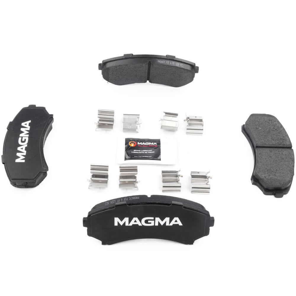 2003 Mitsubishi Montero Brake Pad Set