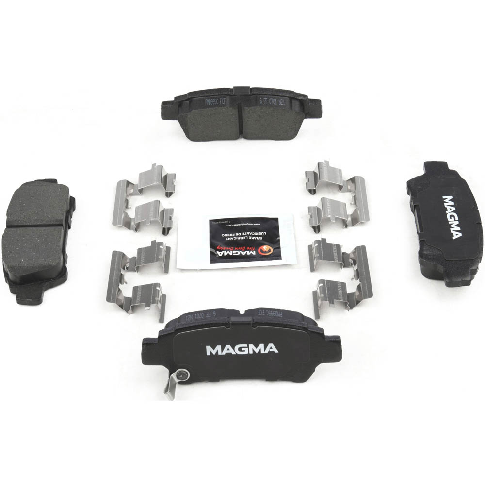 2004 Toyota Sienna Brake Pad Set