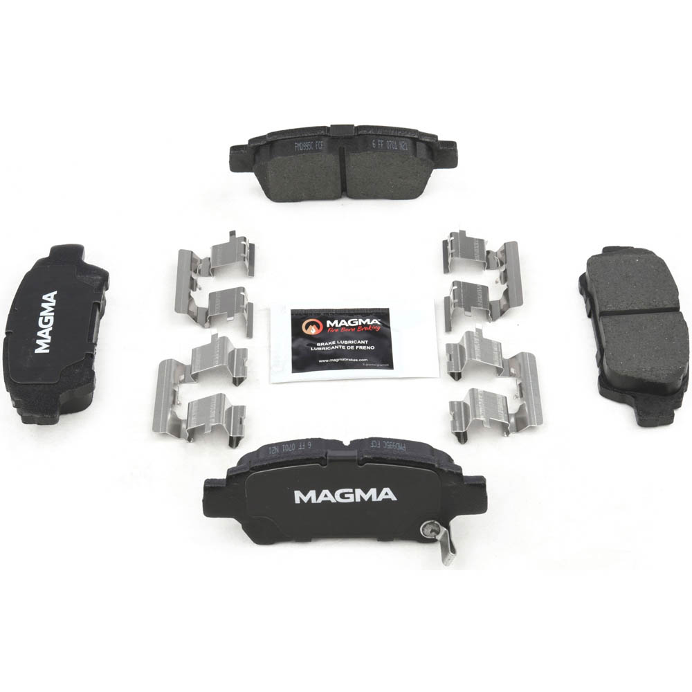 2004 Toyota Sienna Brake Pad Set