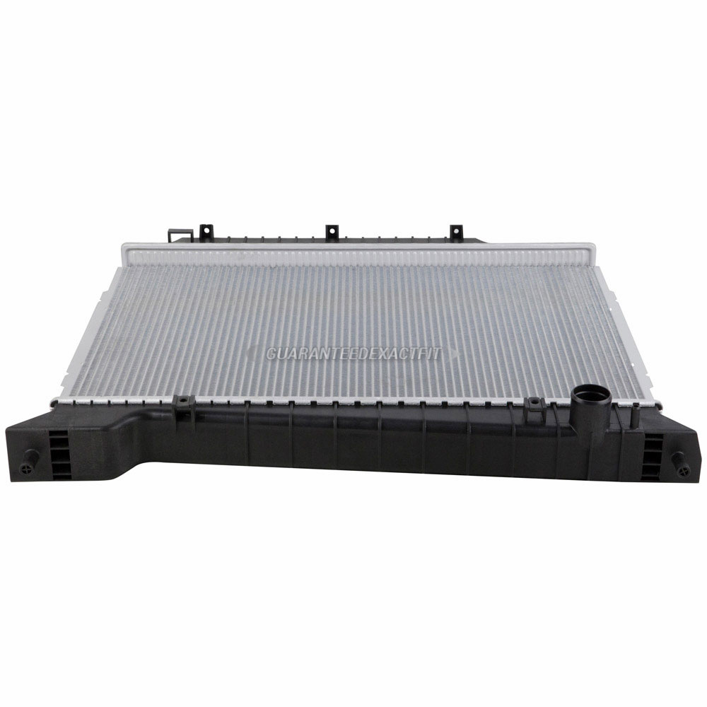2004 Ford Expedition Radiator