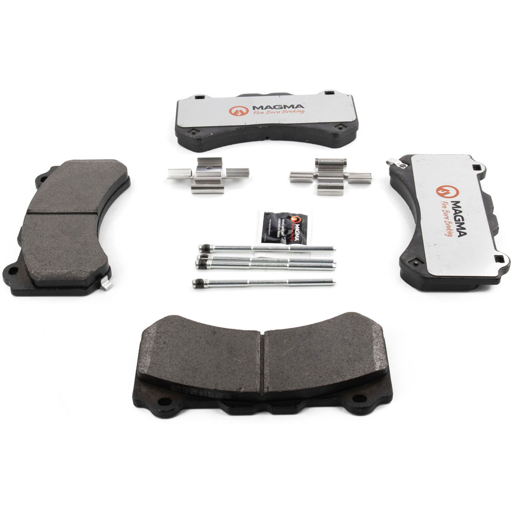 2017 Nissan GT-R Brake Pad Set