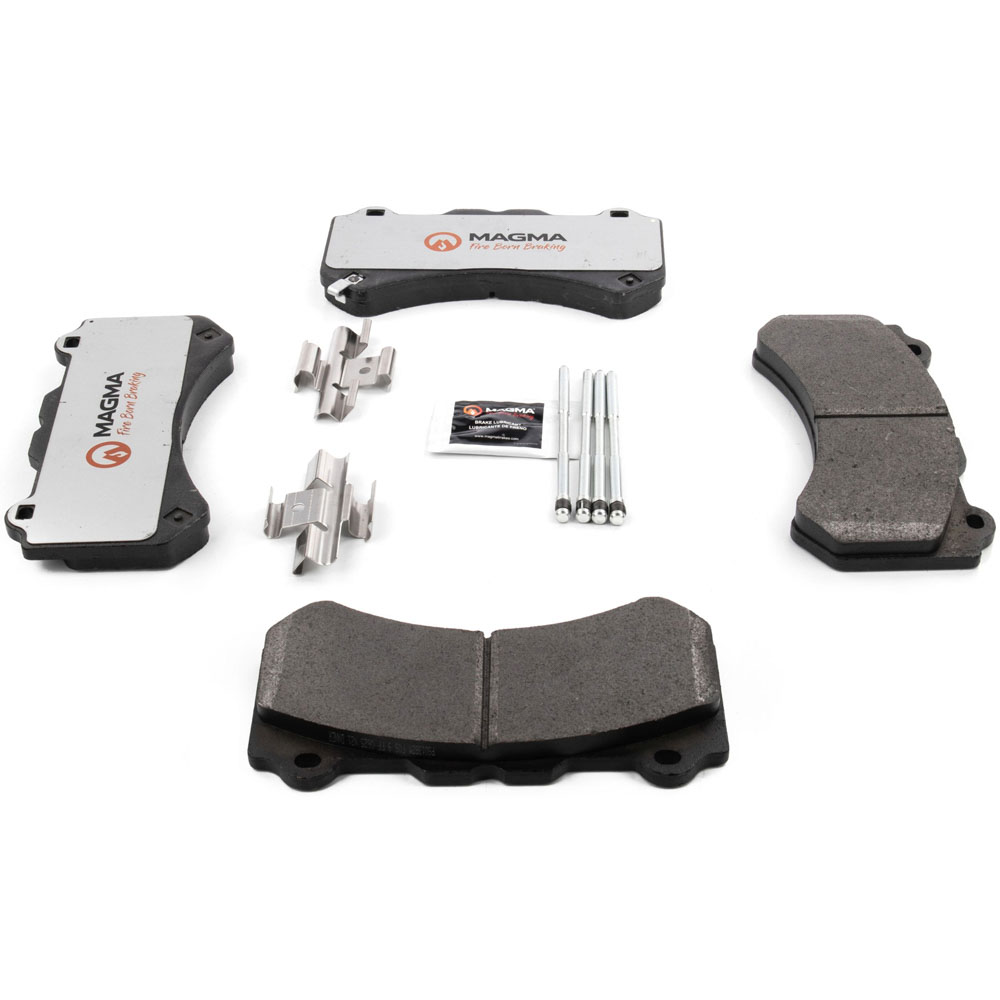 2017 Nissan GT-R Brake Pad Set
