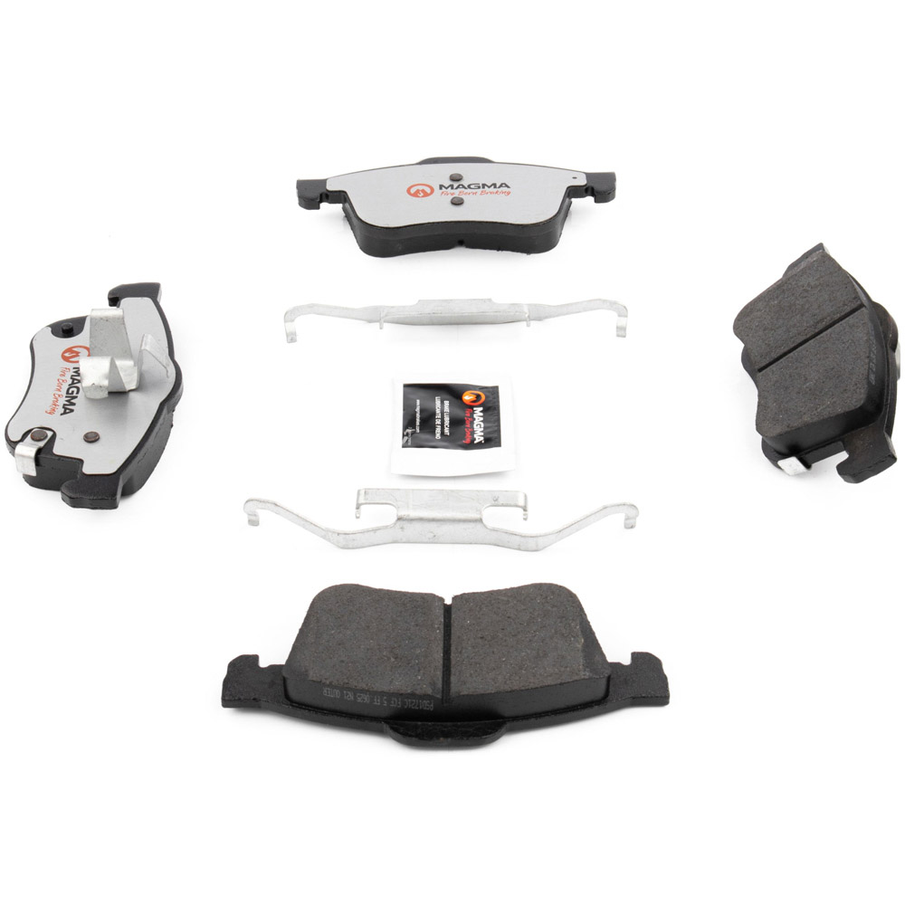 2014 Fiat 500L Brake Pad Set