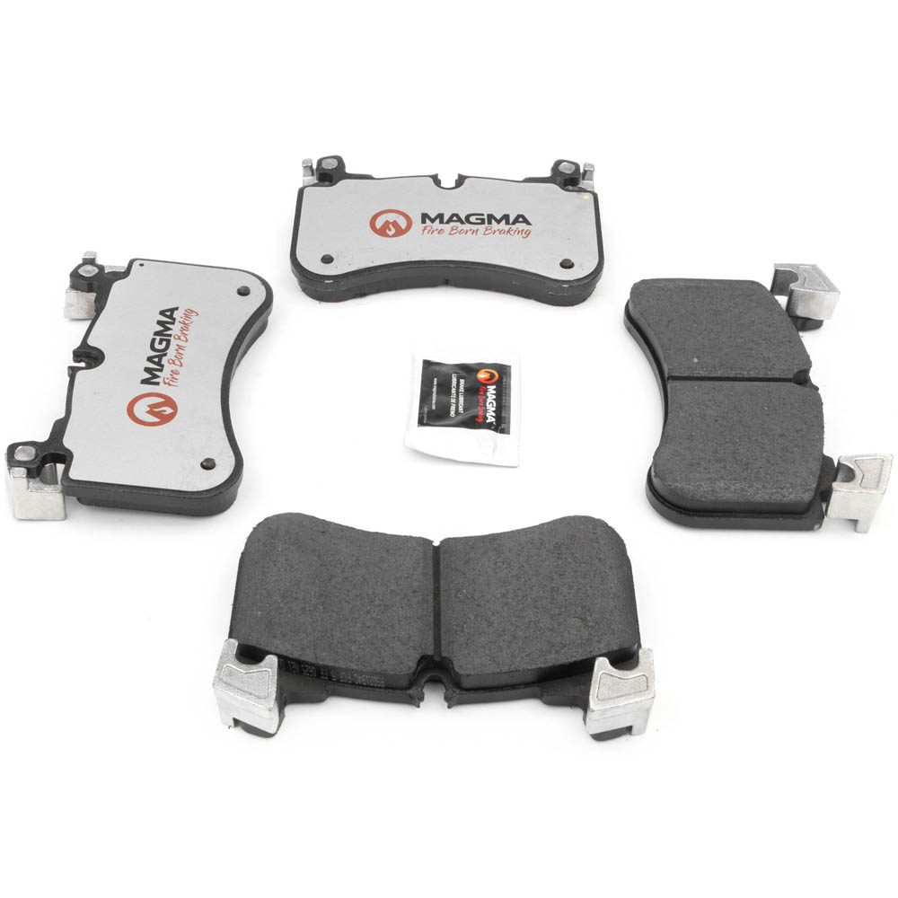 2021 Land Rover Discovery Brake Pad Set