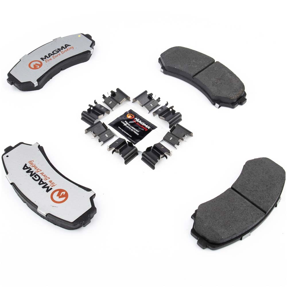 2003 Mitsubishi Montero Brake Pad Set