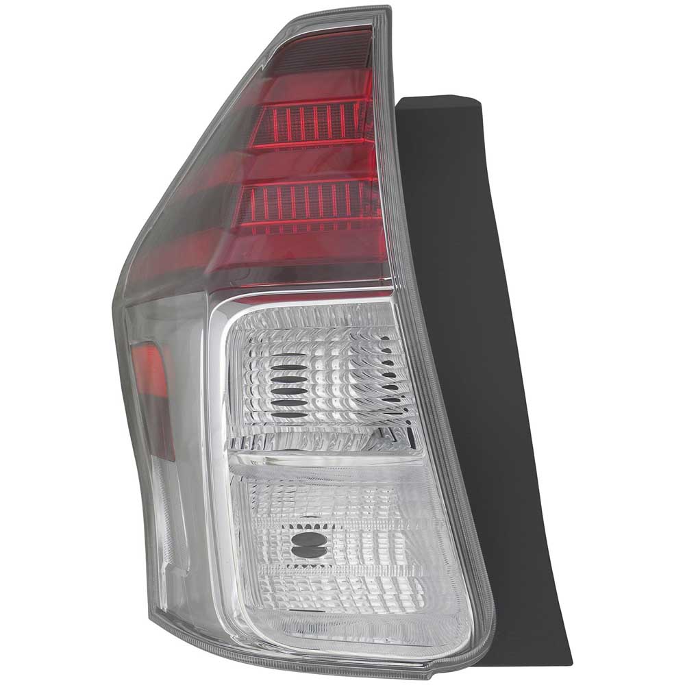 2017 Toyota Prius V Tail Light Assembly Pair