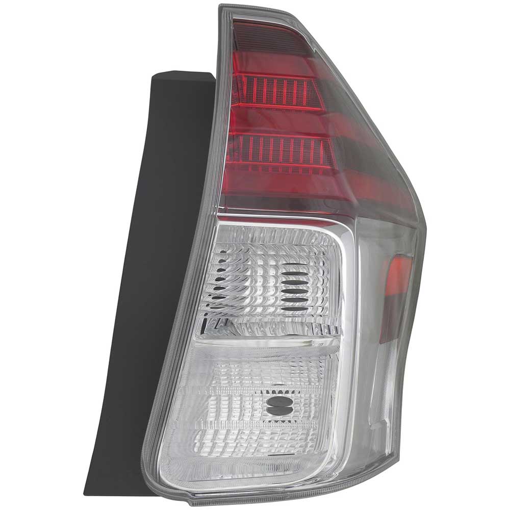 2017 Toyota Prius V Tail Light Assembly Pair