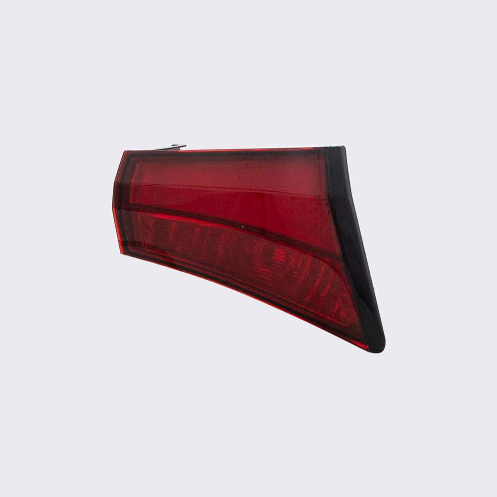 2021 Toyota Prius Tail Light Assembly Pair
