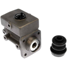 1982 International S1925 Brake Master Cylinder 4