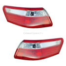 2007 Toyota Camry Tail Light Assembly Pair 1