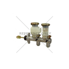 1973 Nissan B110 Brake Master Cylinder 2