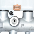 OEM / OES 585102C800 Brake Master Cylinder 3