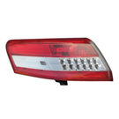 2011 Toyota Camry Tail Light Assembly Pair 3