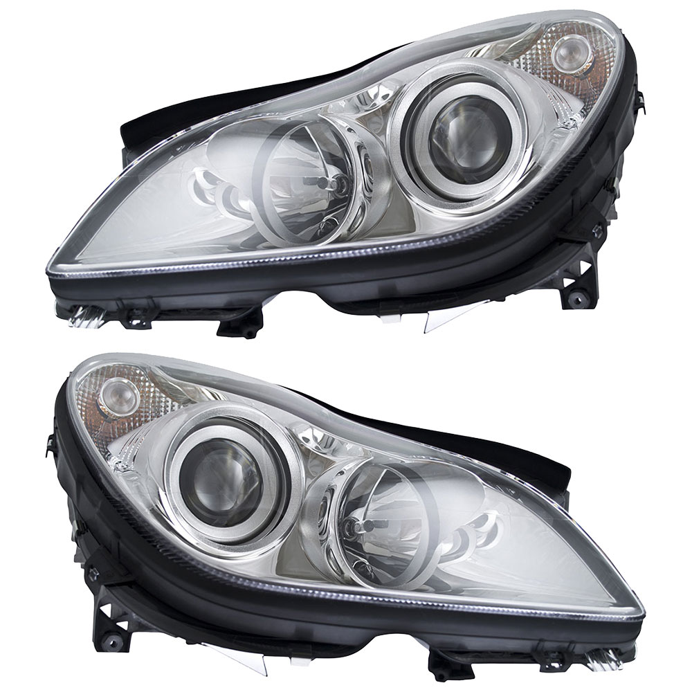 New 2006 Mercedes Benz CLS500 Headlight Set Pair Headlight Assembly Pair - Non-Xenon